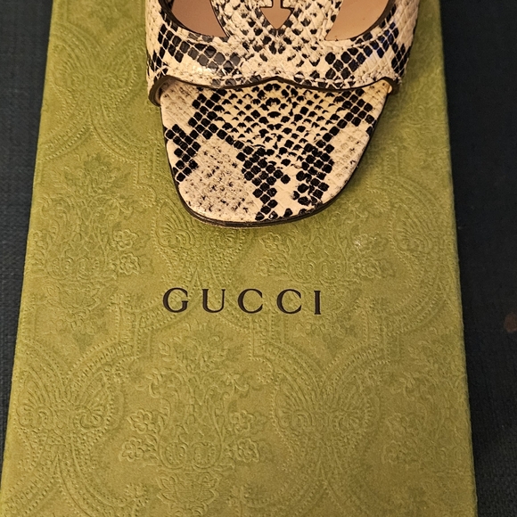 Gucci sandal - Picture 4 of 5
